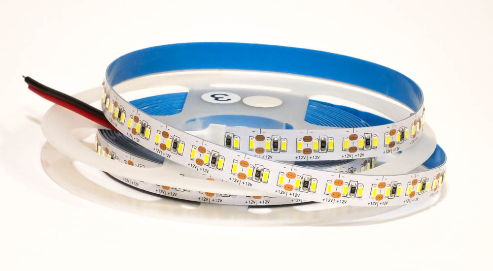 LED стрічка 12V 204 SMD/m 18W/m бобіна 5m
